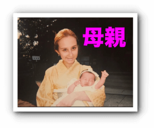 女性，赤ちゃん