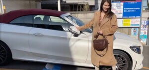 車，女性，画像