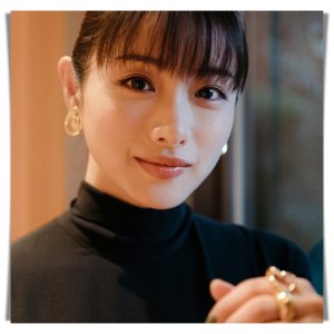 女性，画像