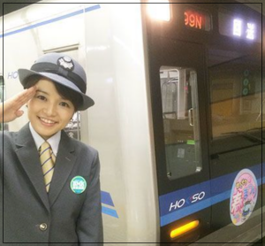 女性，電車，画像